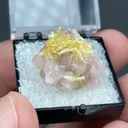 Mimetite on Smithsonite - image 2