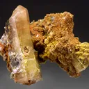 Mimetite on Tsumcorite - image 1