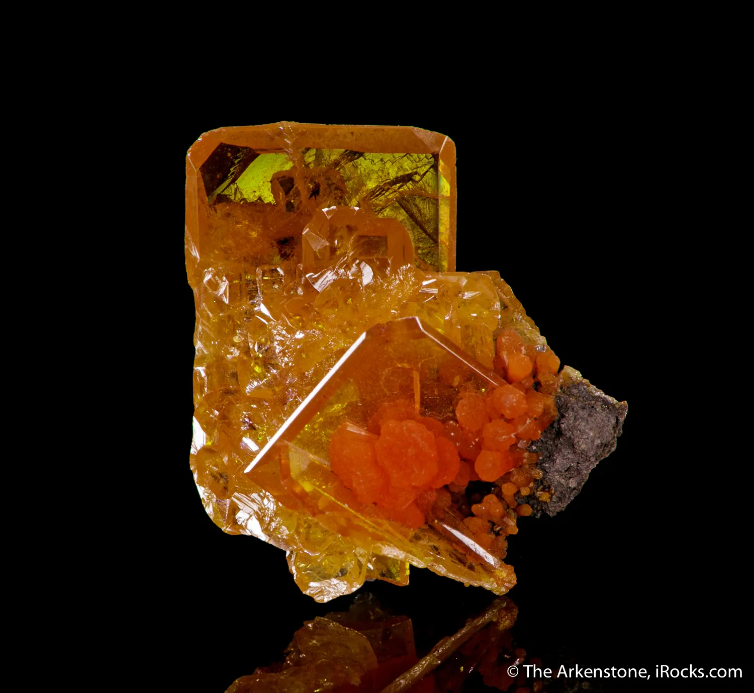 Mimetite on Wulfenite (book cover piece) - image 4