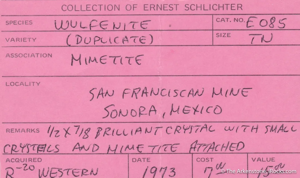 Mimetite on Wulfenite (book cover piece) - image 7