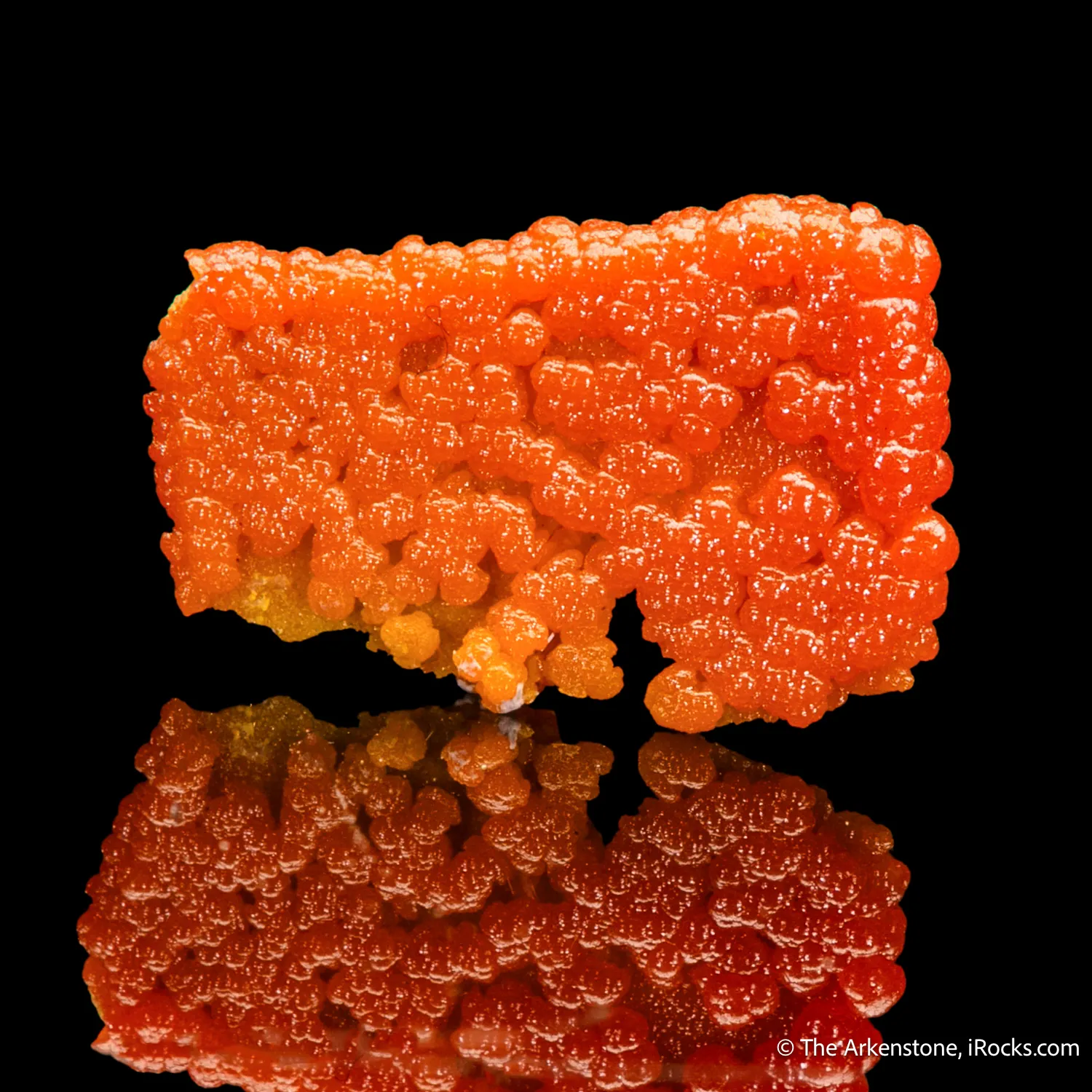 Mimetite on Wulfenite - image 4