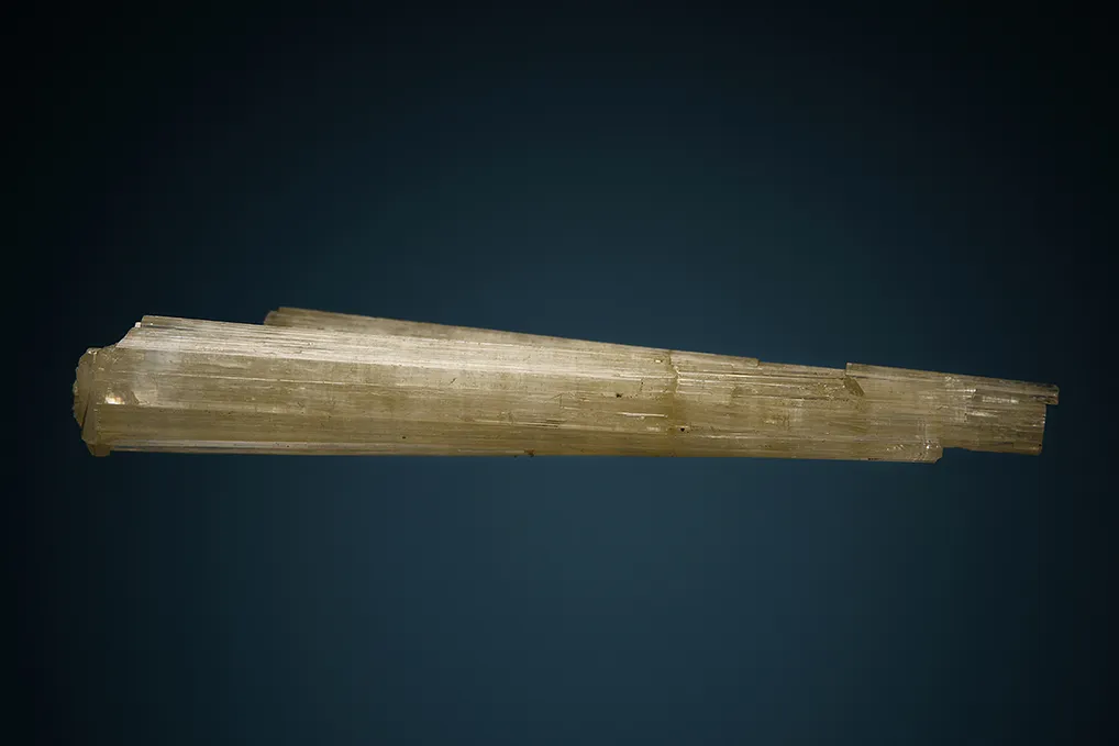 Mimetite (repaired) - image 4