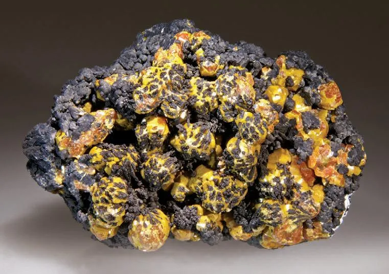 Mimetite, romanèchite - image 1
