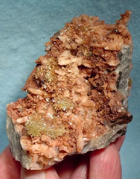 Mimetite, Tennantite, Quartz image