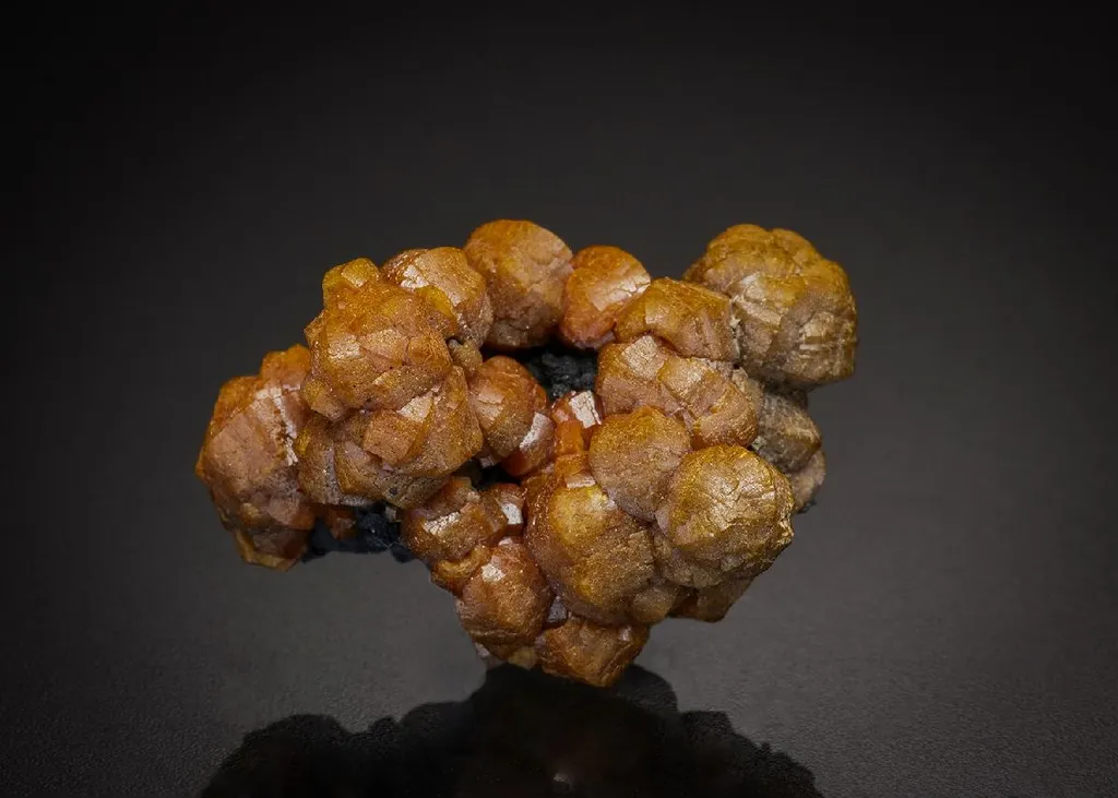 Mimetite Var. CAMPYLITE image