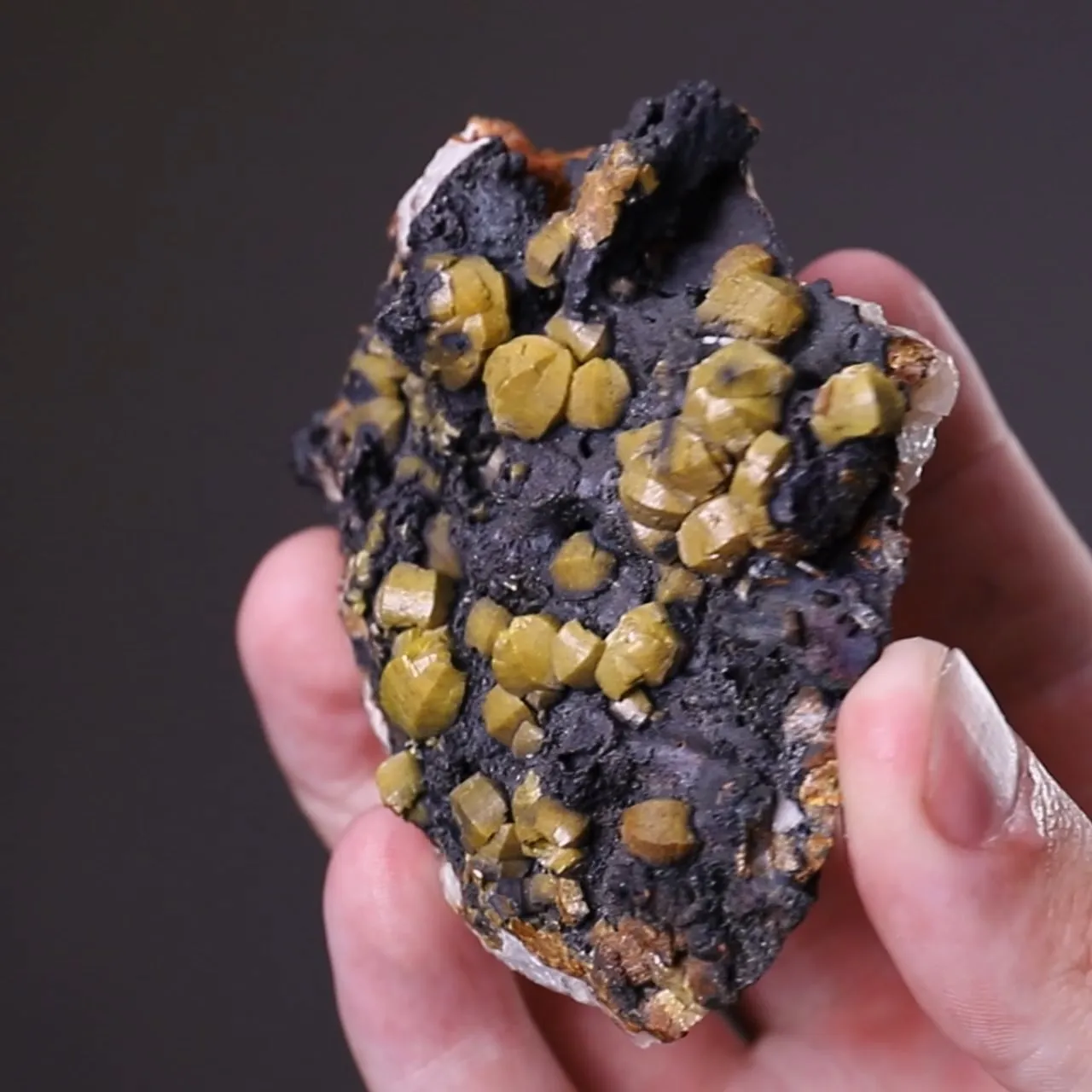 Mimetite var. "CAMPYLITE" - image 2