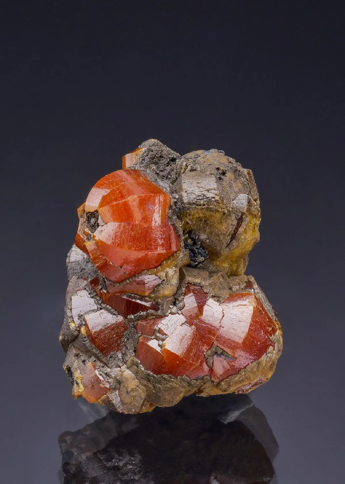 Mimetite var. Campylite - image 1