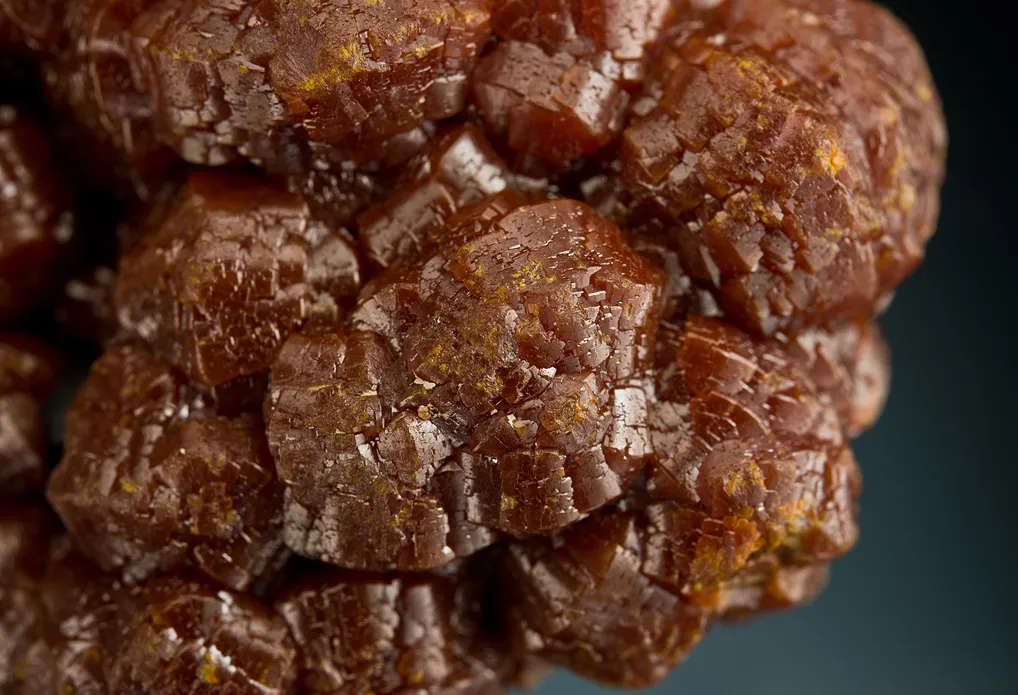 Mimetite var. Campylite - image 4