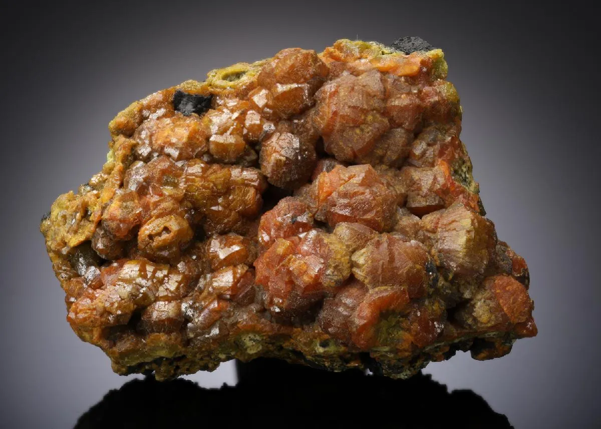 Mimetite var. CAMPYLITE - image 1