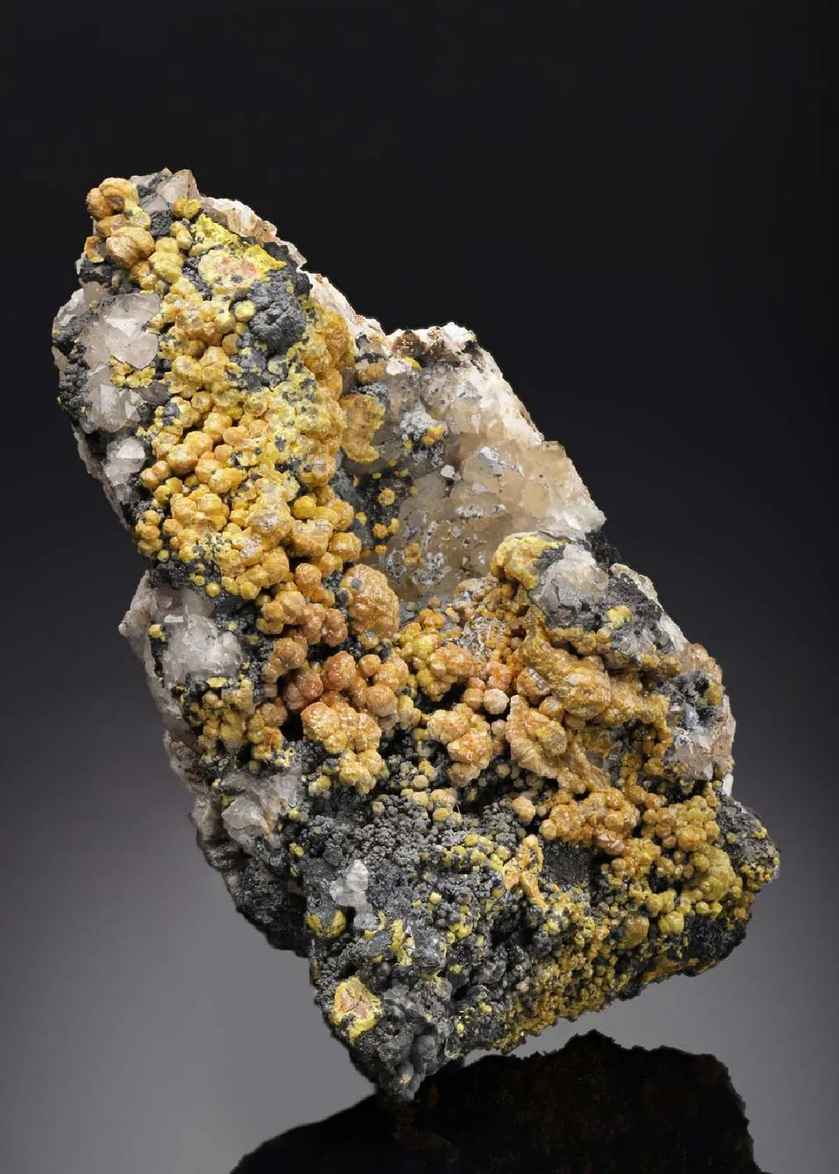 Mimetite var Campylite - image 1