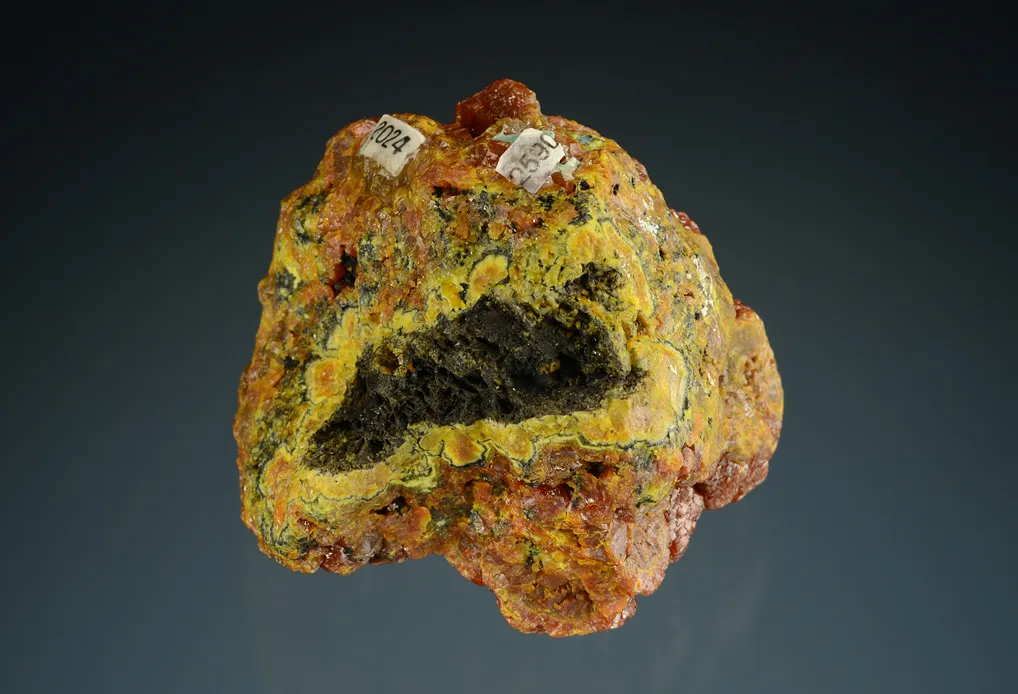 Mimetite var. Campylite - image 5