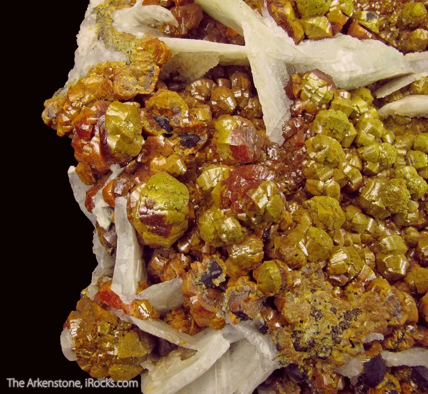 Mimetite var. Campylite, with Baryte - image 4