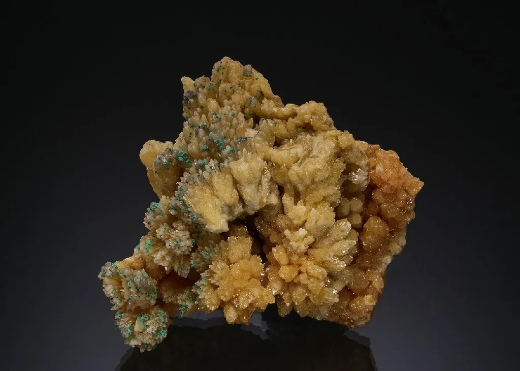 Mimetite with Malachite image