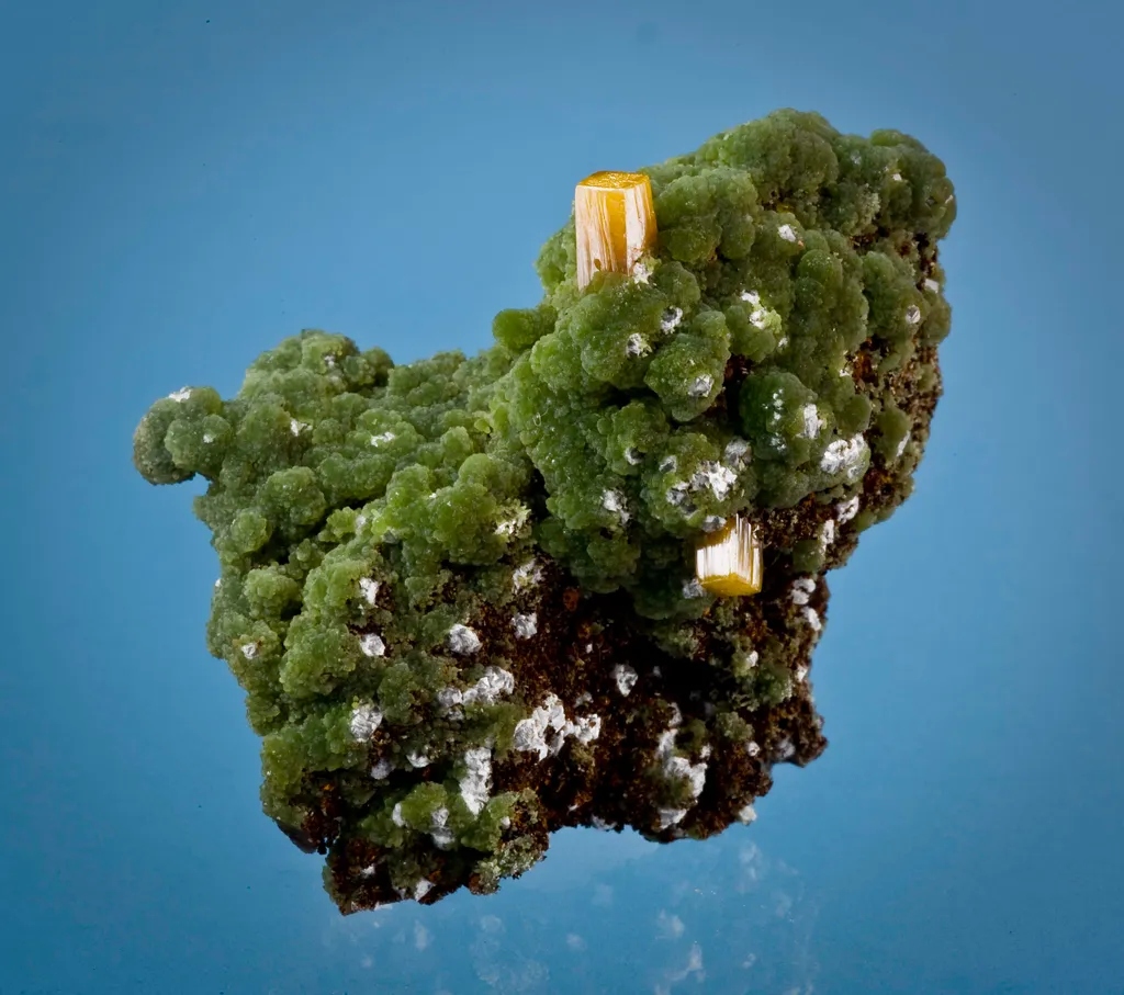 Mimetite With Wulfenite - image 2