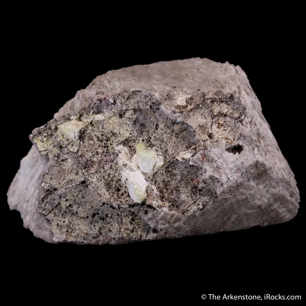 Minasgeraisite-(Y) (type locality) with Chernovite-(Y) & Milarite - image 4