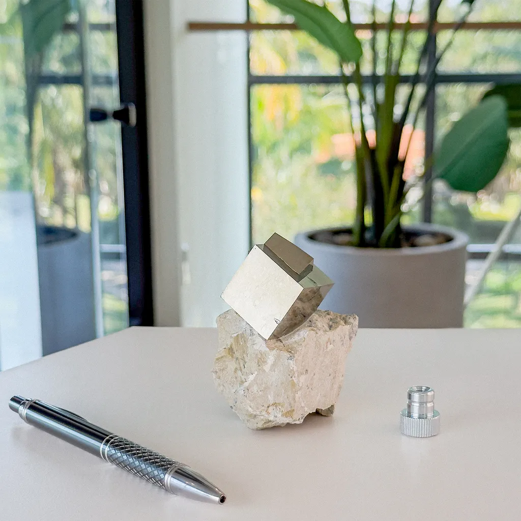 Mini Prism Pyrite - image 2