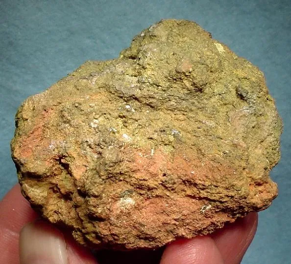 Minium, Lead image