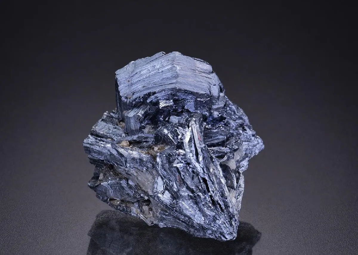 Molybdenite - image 1