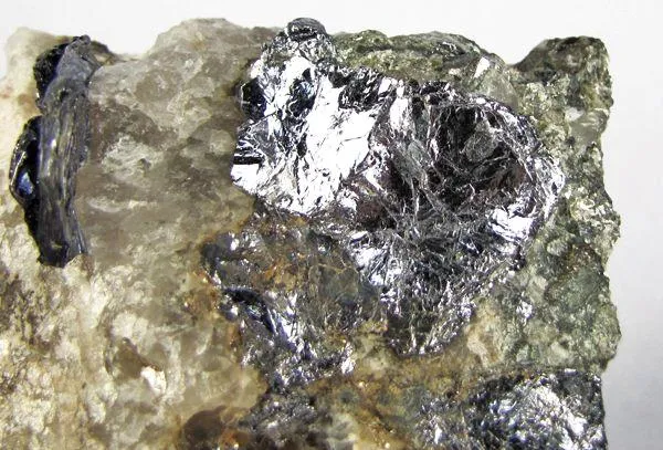 Molybdenite - image 2