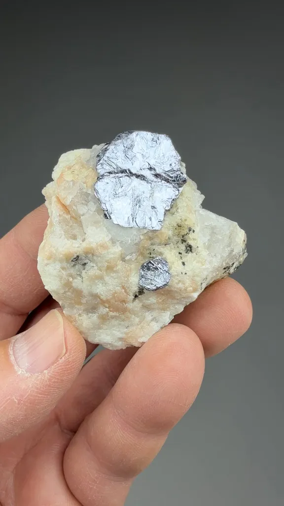 Molybdenite - image 2