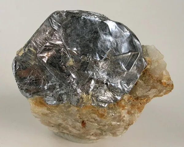 Molybdenite - image 1