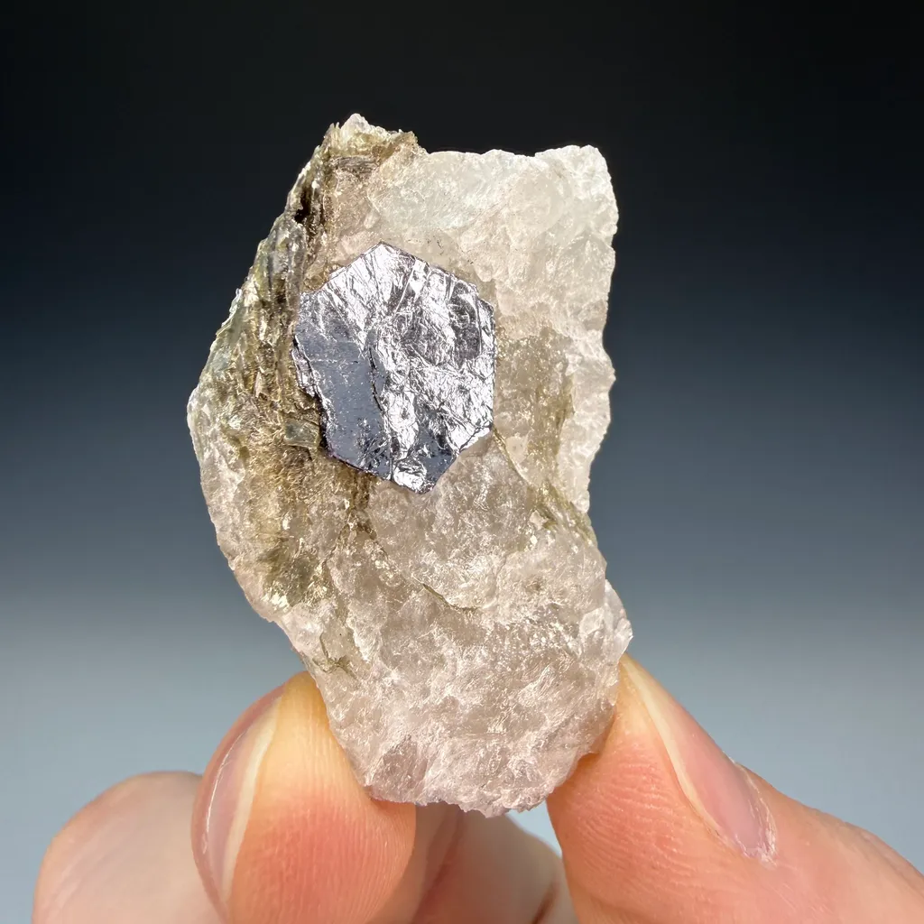 Molybdenite - image 2