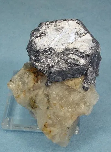 Molybdenite - image 2