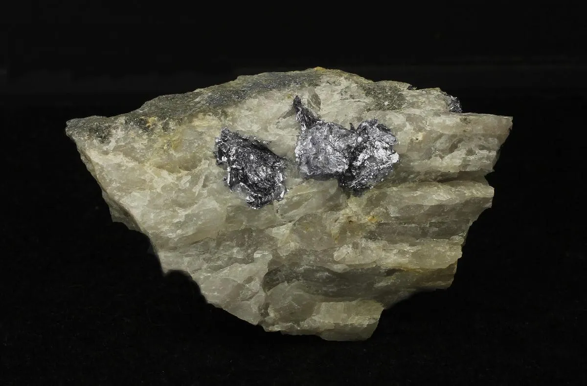 Molybdenite - image 1