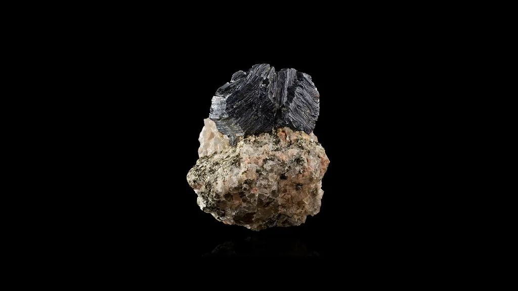 Molybdenite image
