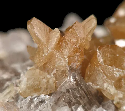 Monazite-(Ce), Quartz - image 2