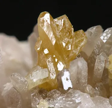 Monazite-(Ce), Quartz - image 2