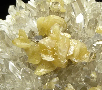 Monazite-(Ce), Quartz - image 2