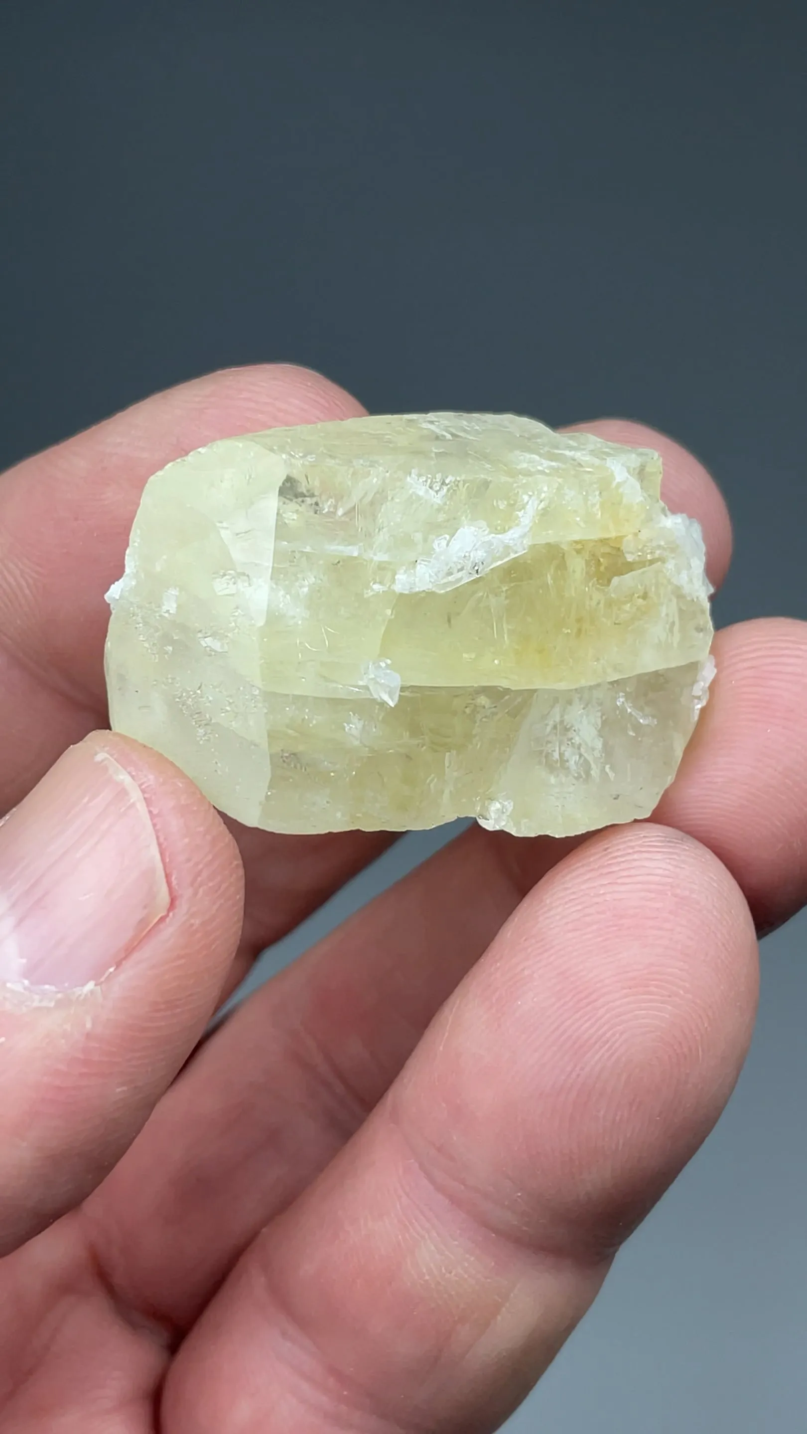 Montebrasite - image 2