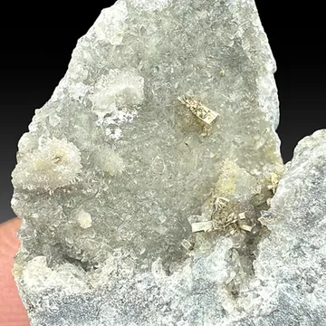 Monteregianite-(Y)