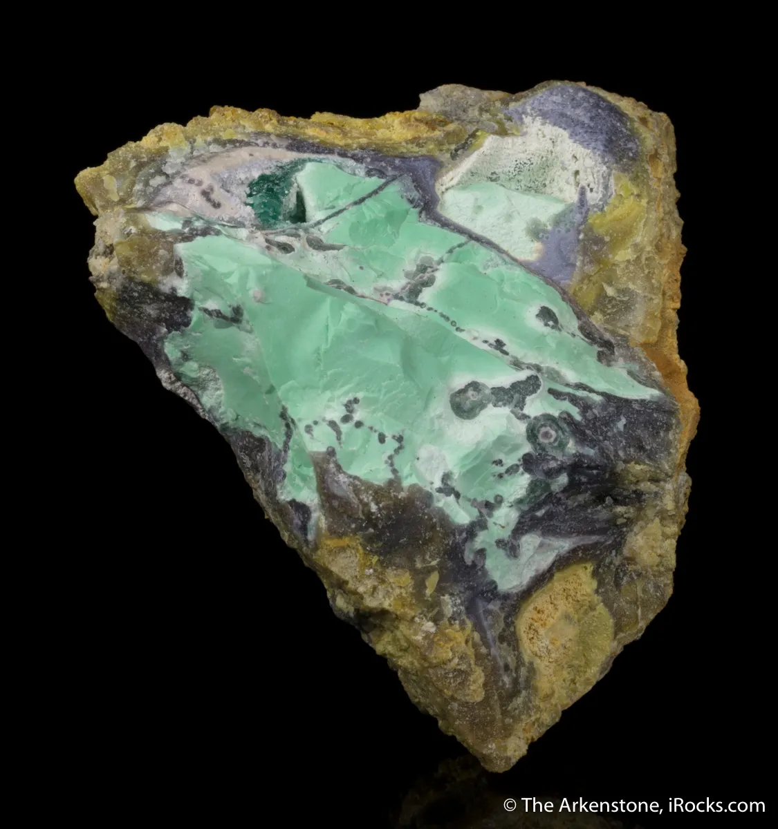 Montgomeryite crystals (TL) with Variscite, Wardite - image 4