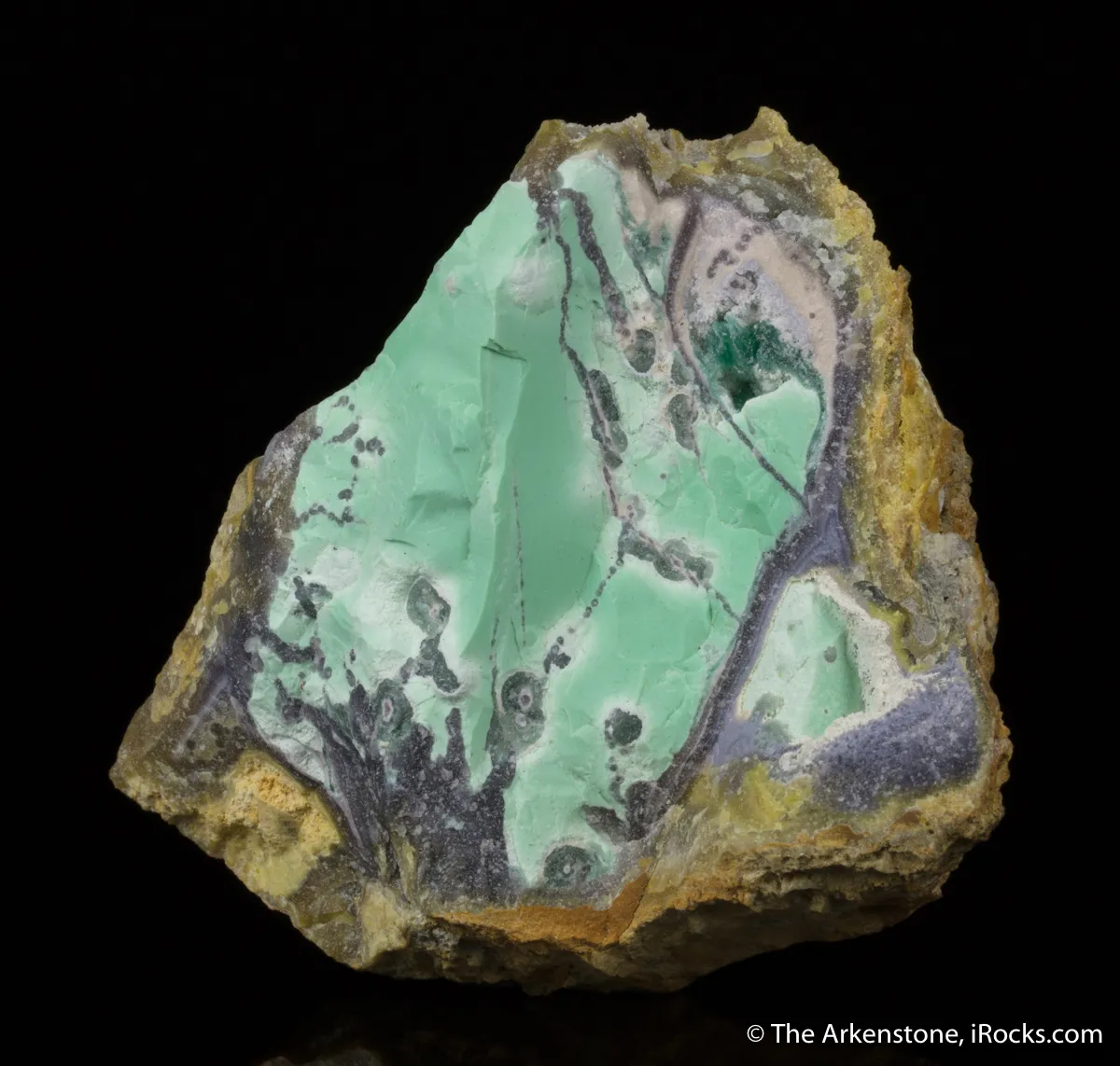 Montgomeryite crystals (TL) with Variscite, Wardite - image 5
