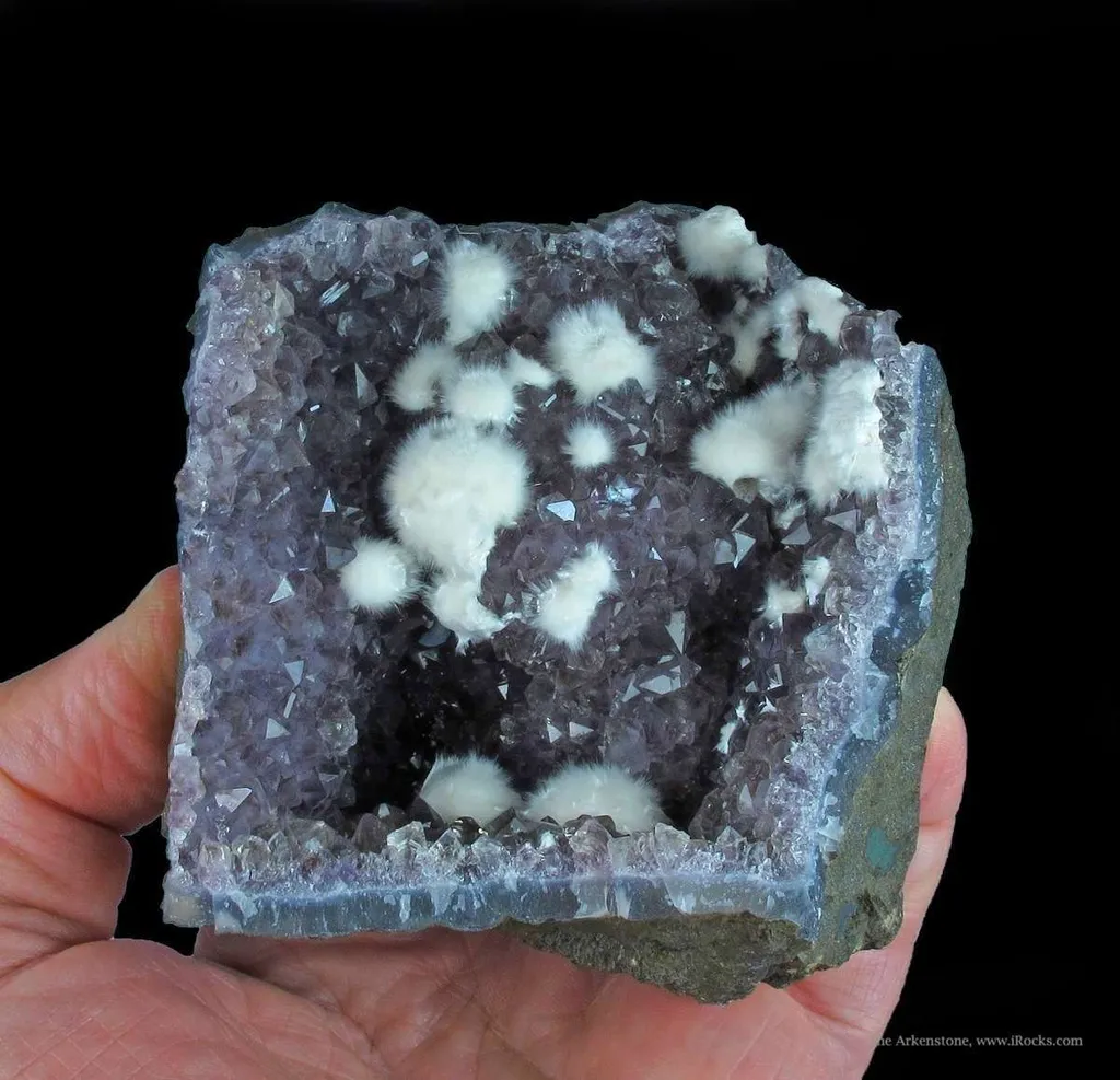 Mordenite on Quartz Var. Amethyst - image 4