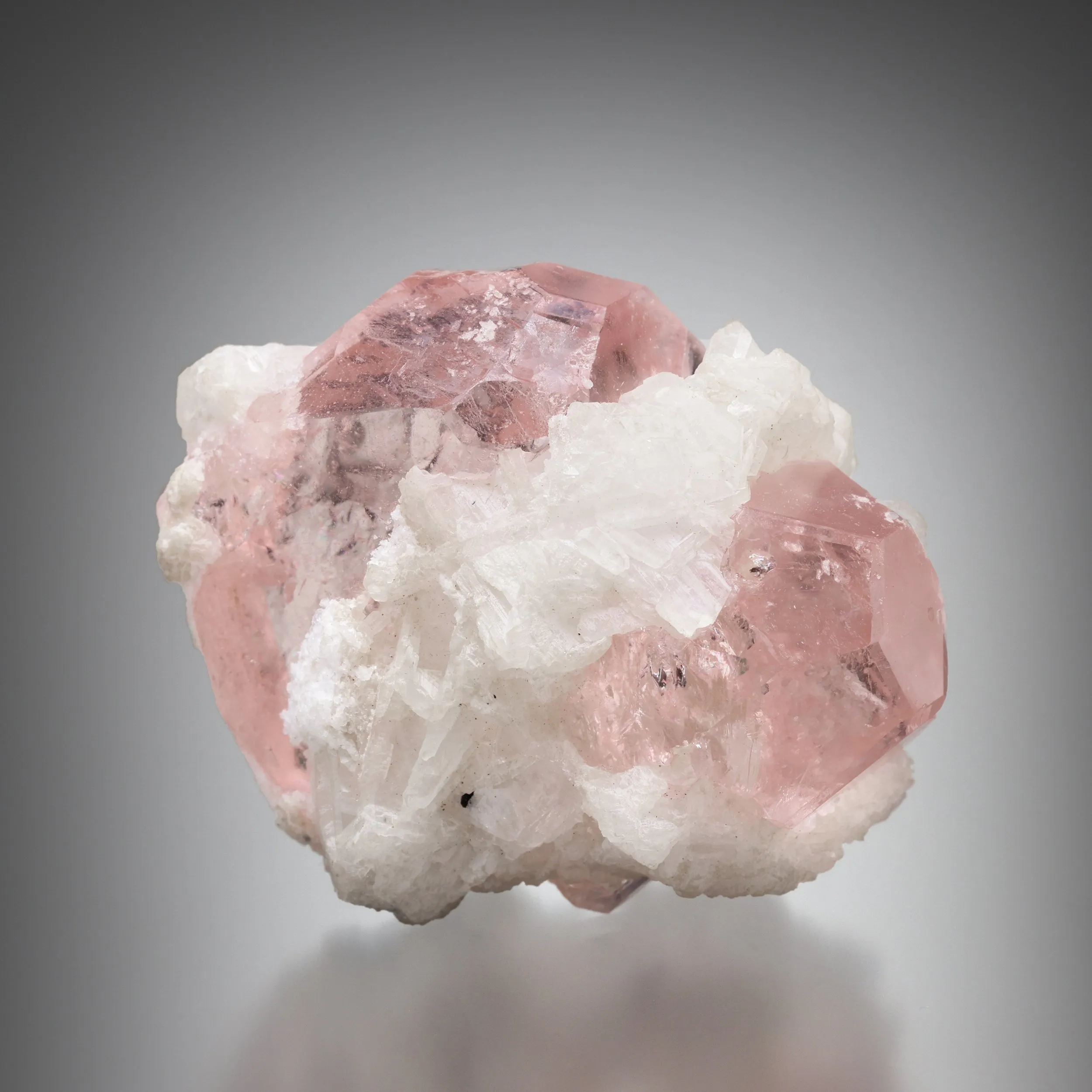 Morganite - image 1