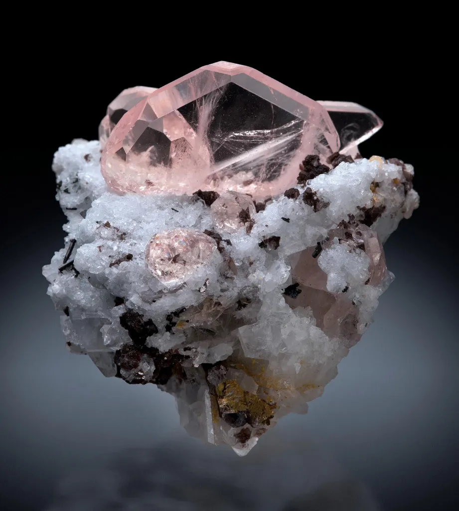 Morganite Beryl image