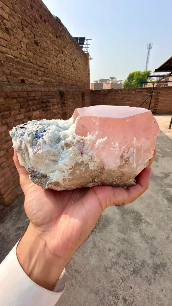 Morganite from Afghanistan - image 9