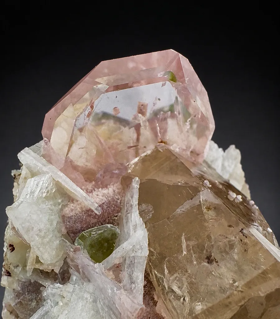 Morganite from Afghanistan, Kunar, Dara-e-Pech District, Dara-e-Pech pegmatite field - image 6