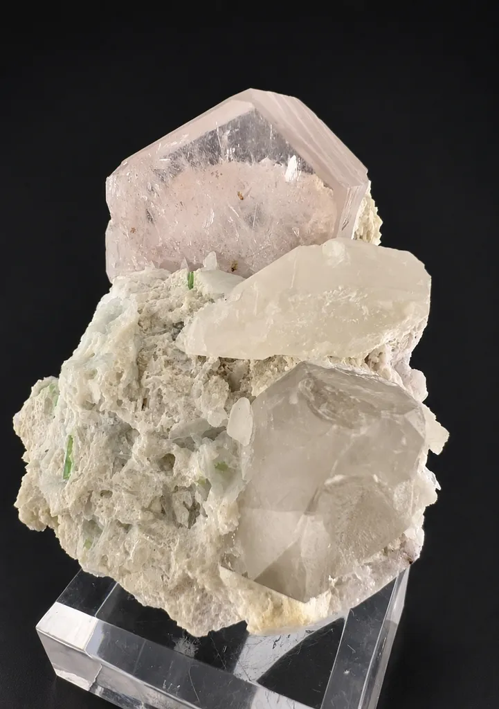 Morganite from Afghanistan, Kunar, Dara-e-Pech District, Dara-e-Pech pegmatite field - image 2
