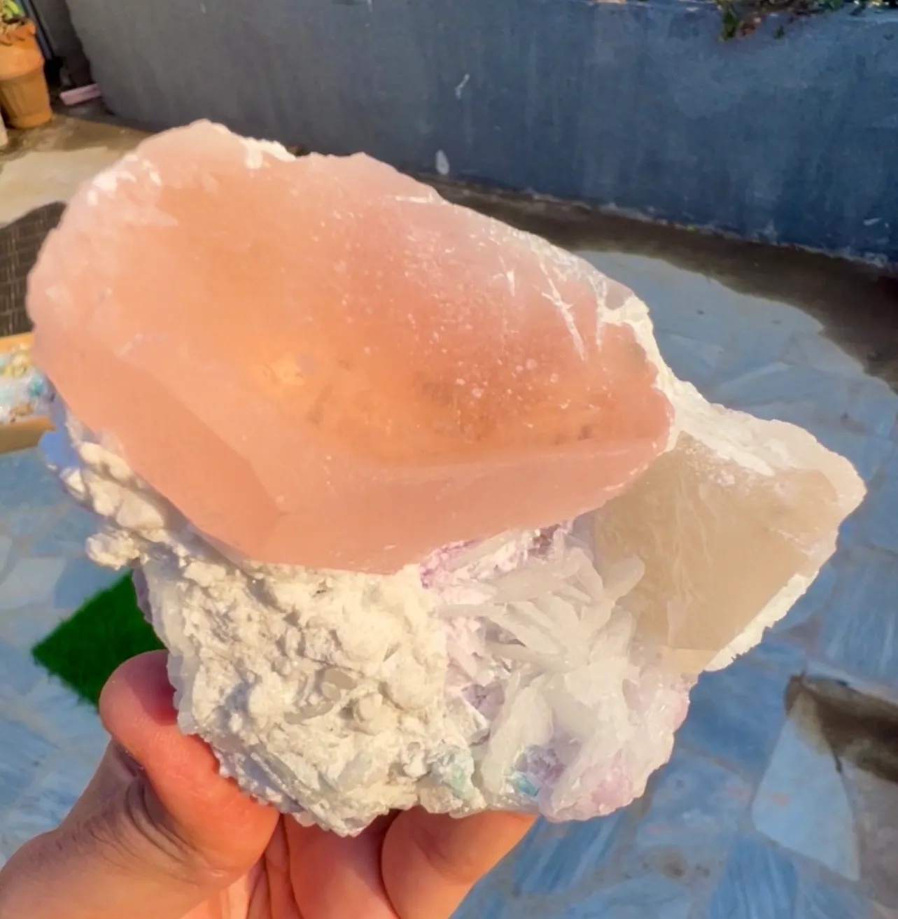 Morganite from Afghanistan, Kunar, Dara-e-Pech District, Dara-e-Pech pegmatite field - image 3