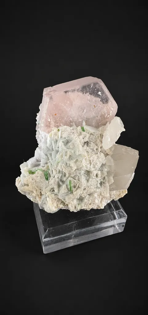 Morganite from Afghanistan, Kunar, Dara-e-Pech District, Dara-e-Pech pegmatite field - image 4