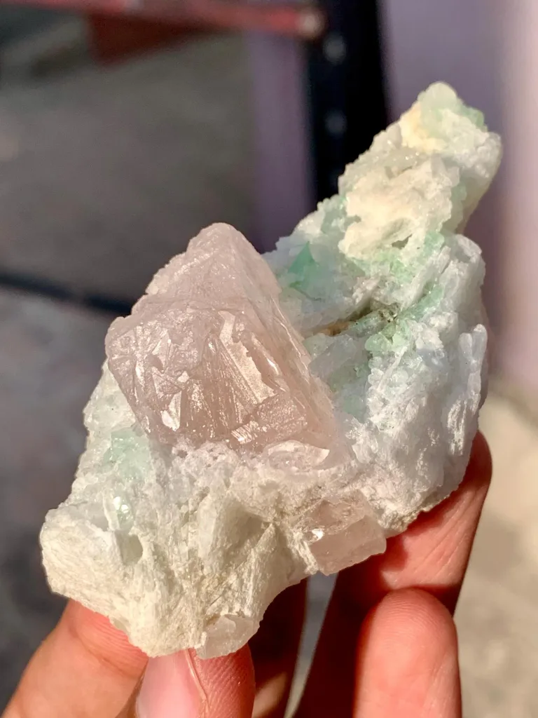 Morganite from Dara-e-Pech pegmatite field, Dara-e-Pech District, Kunar, Afghanistan - image 3