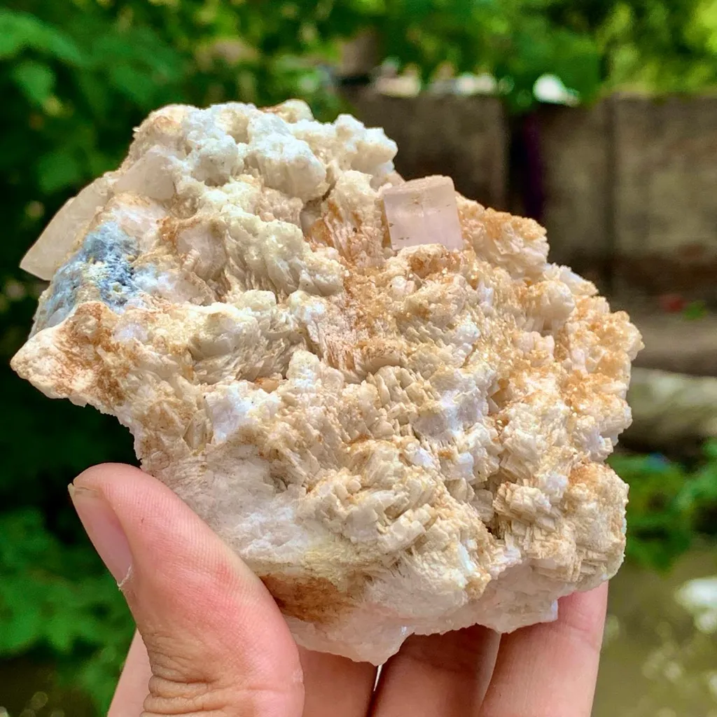 Morganite from Pakistan - image 9