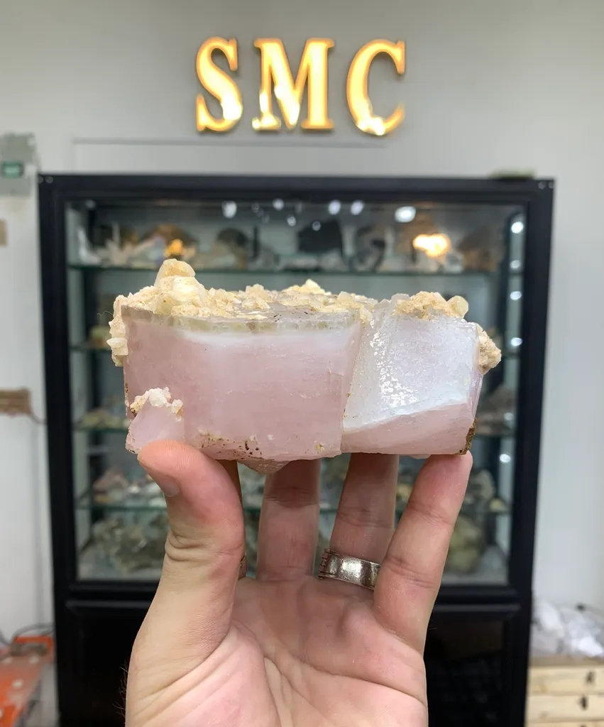 Morganite from Pakistan, Gilgit-Baltistan, Skardu District, Shigar Valley - image 4