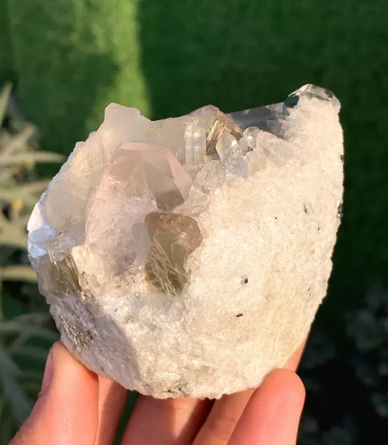 Morganite from Pakistan, Gilgit-Baltistan, Skardu District, Shigar Valley - image 9