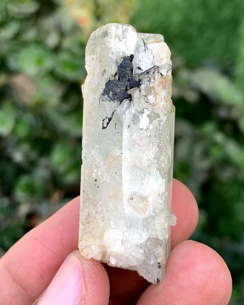 Morganite from Shigar Valley, Skardu District, Gilgit-Baltistan, Pakistan - image 7
