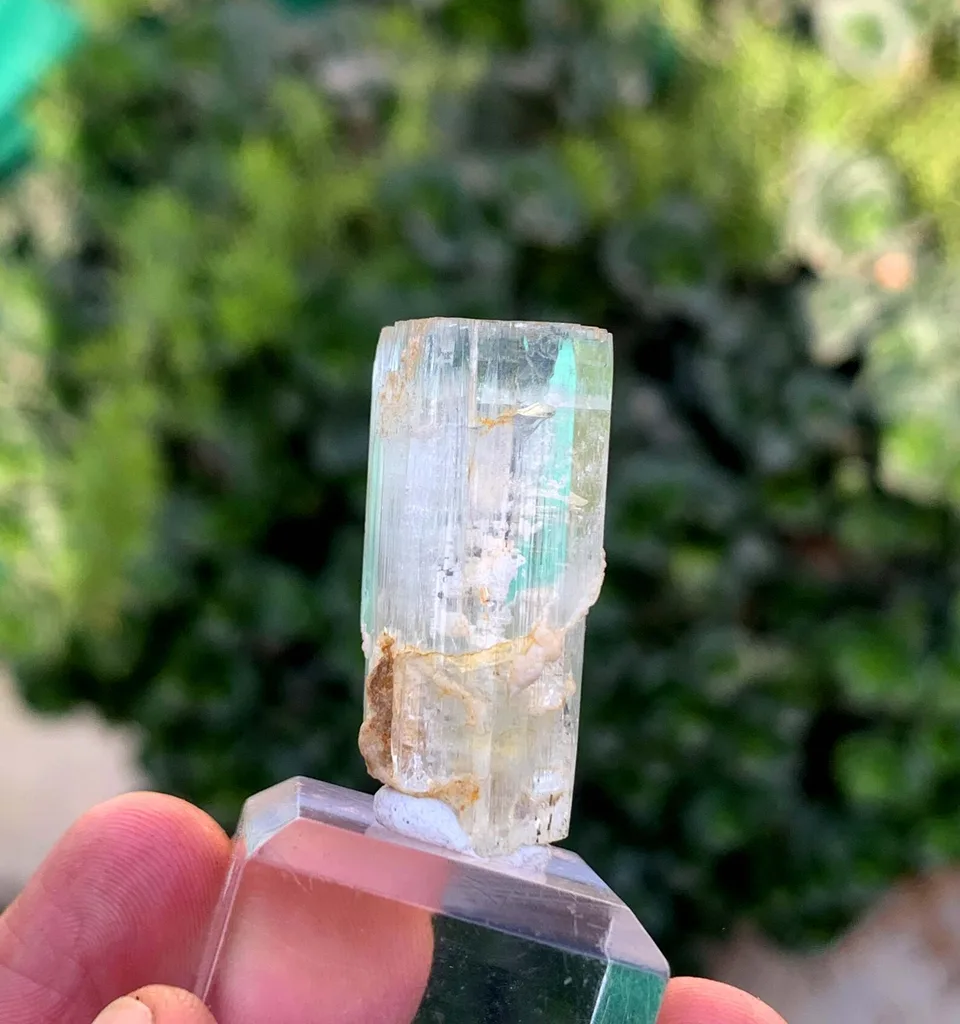 Morganite from Skardu District, Gilgit-Baltistan, Pakistan - image 5
